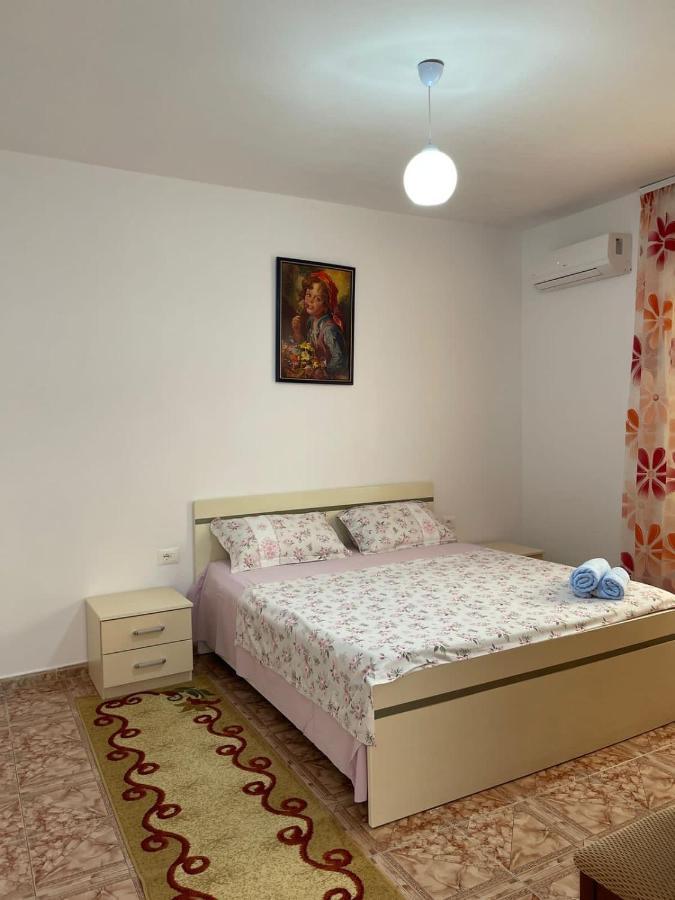 Villa Eden Breeze 2 Bedroom Apartment ซารานเดอ ภายนอก รูปภาพ