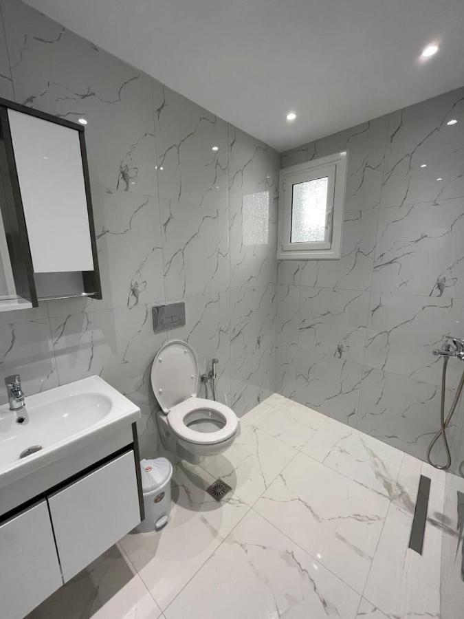 Villa Eden Breeze 2 Bedroom Apartment ซารานเดอ ภายนอก รูปภาพ